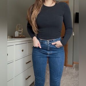 Abercrombie & Fitch Washed Black Long-Sleeve Cotton Seamless Fabric Crew Top